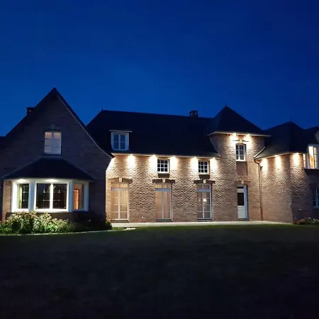 La Charmeraie Bed & Breakfast Arrest