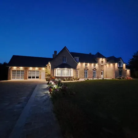 La Charmeraie Bed & Breakfast Arrest