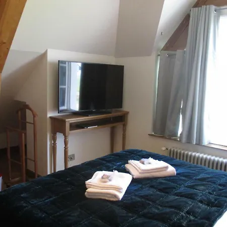 住宿加早餐酒店 La Charmeraie Arrest