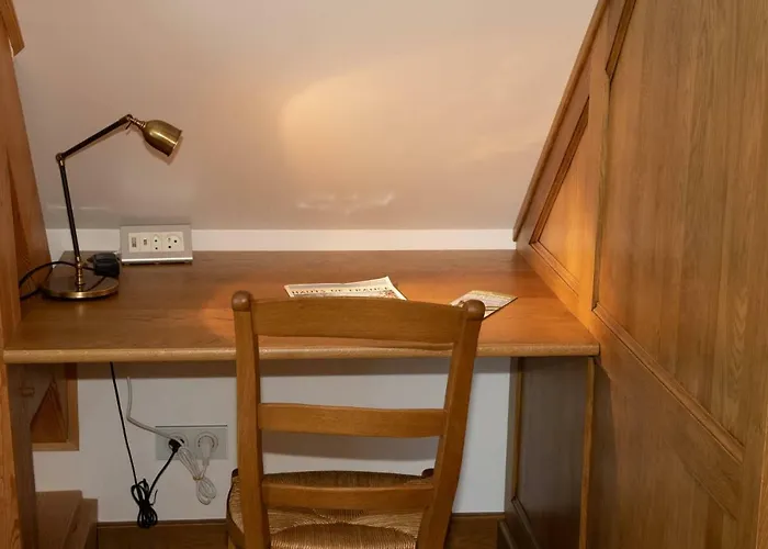 La Charmeraie Arrest