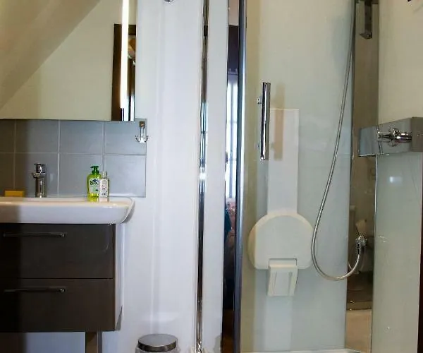 住宿加早餐酒店 La Charmeraie Arrest